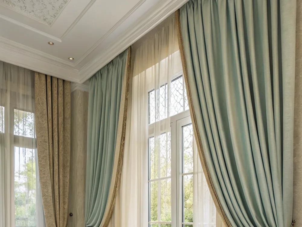 Elegant Curtains for Stylish Home Interiors