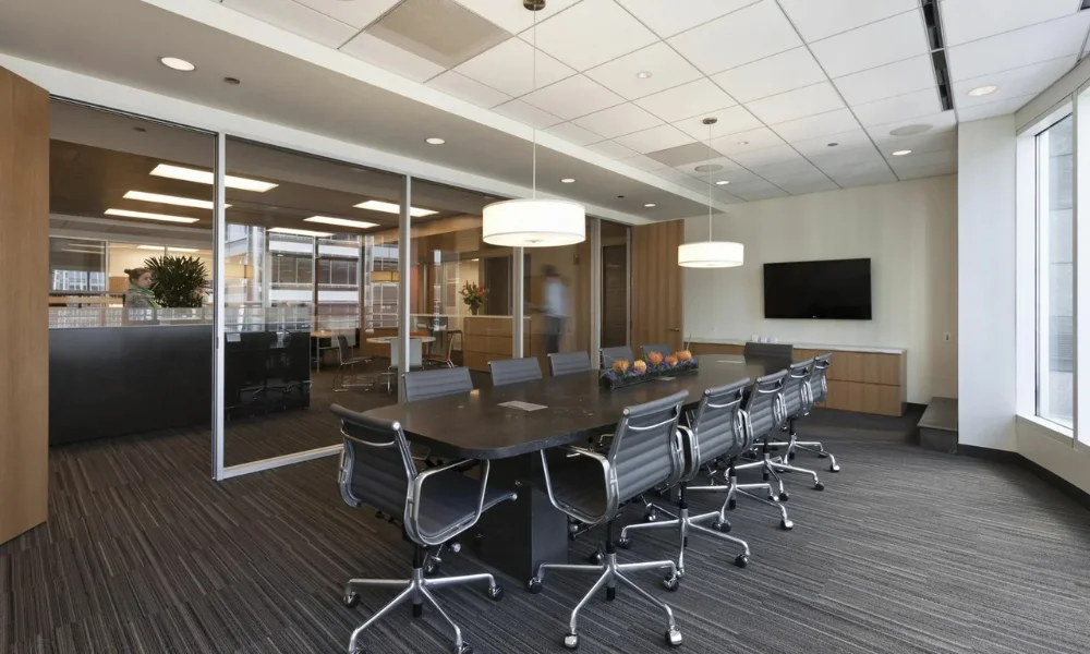 smart office layout Dubai